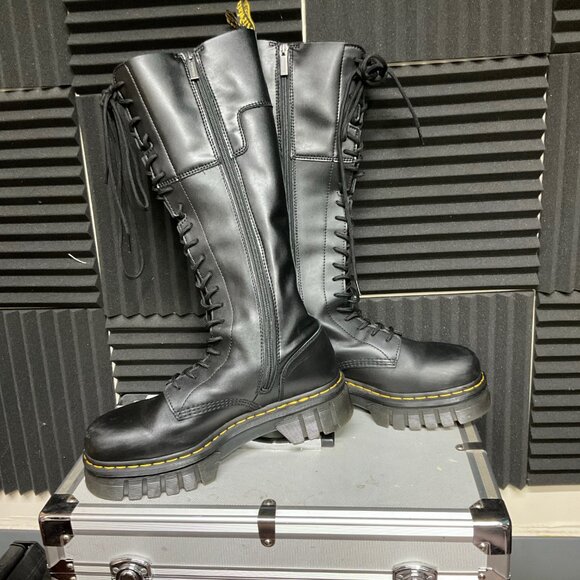 Doc Marten Boots Audrick Size 12 US / 10 UK - Picture 8 of 11